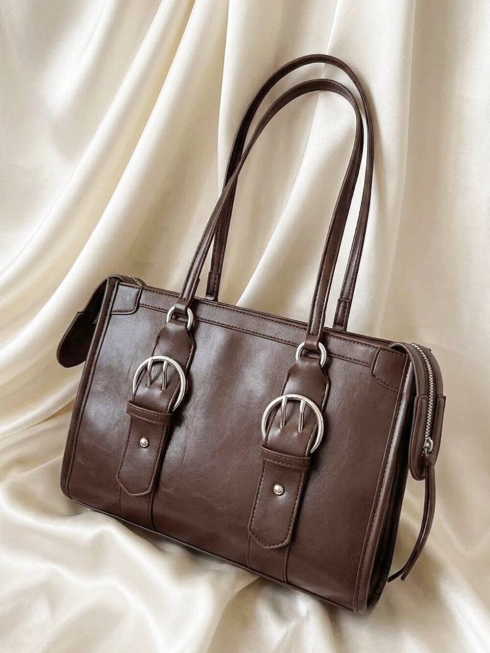 Ladies Elegant Ladies Dark Brown Purse - Picture 2 of 4